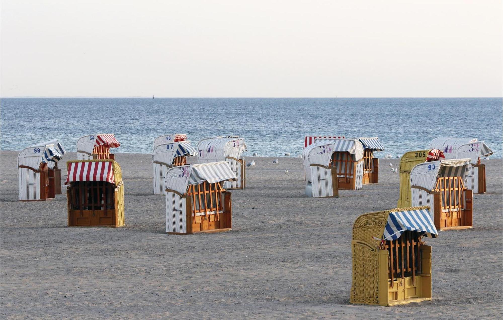 2 Bedroom Awesome Apartment In Luebeck Travemuende Екстер'єр фото